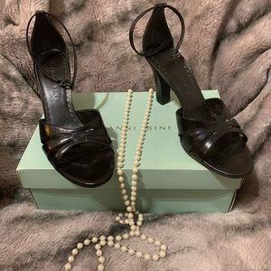 Gianni Bini Women’s High-heeled Sandals